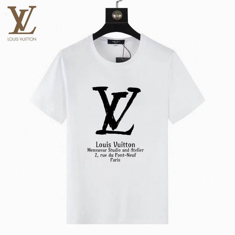 Louis Vuitton Men's T-shirts 1062